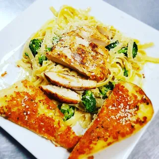 Chicken Alfredo Fettuccine