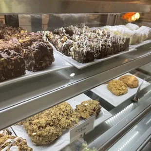 Deserts .. definitely get one to go!