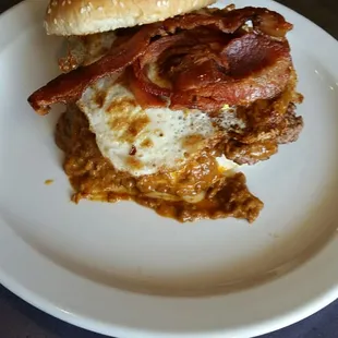 Wow burger. Great, but next time my husband wants to try it with a runny egg. He said it was awesome.