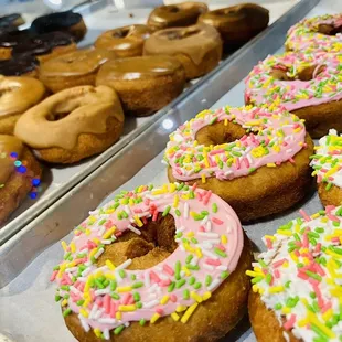 George's Donuts
