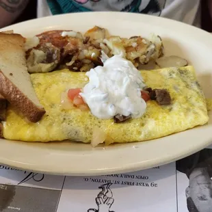 Greek omelet with fried potatoes
