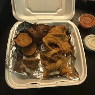a tray of fried food