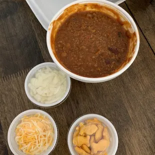 Famous Chili with goldfish!