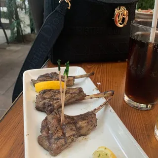 Lamb Chops (4) App