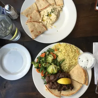 Filet Mignon Souvlaki Sandwich