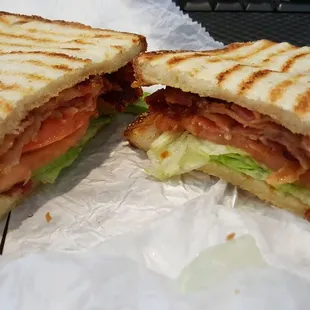 BLT sandwich