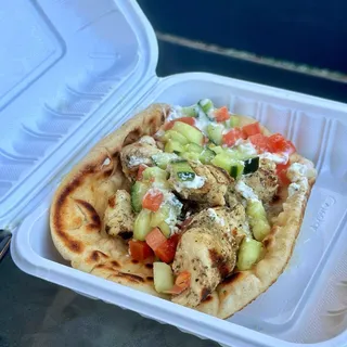 CHICKEN SOUV SANDWICH