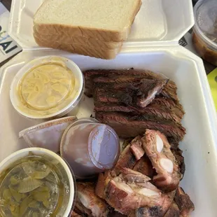 2 meat dinner w/rib ends and sliced brisket, mac &amp; cheese, green beans