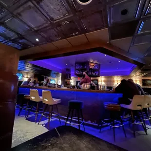 bar