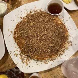 Mamma&apos;s Baklava Pancakes