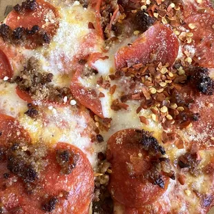 The personal pan pizza  was outstanding, if you want a nice hit crispy pizza this is the spot.