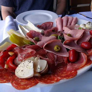 ANTIPASTO (FOR 2)