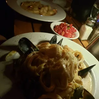 FETTUCCINE AI FRUTTI DI MARE