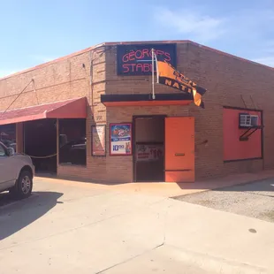 Welcome to George's Stables!