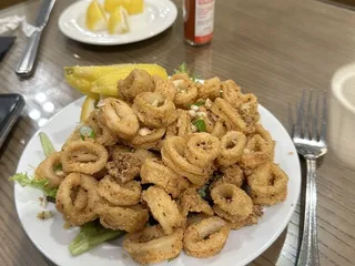 Maxi's Restaurant