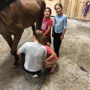 Picking feet