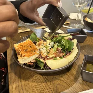 House Salad with pears, almonds, bacon