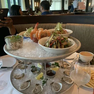 The seafood tower of love