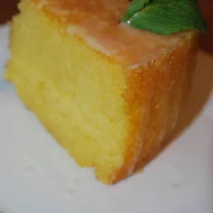 Lemon Pound Cake