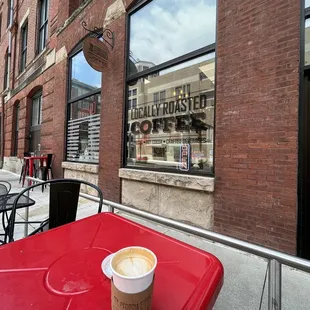 Chose the Georgia Street Grind to start my day... the Flat White was phenomenal!