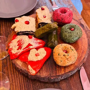 donuts, dough desserts, food