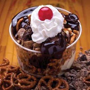 Chocolate Pretzel Mania Sundae