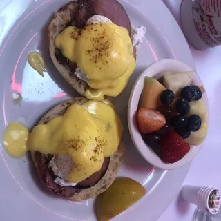 Eggs Benedict
