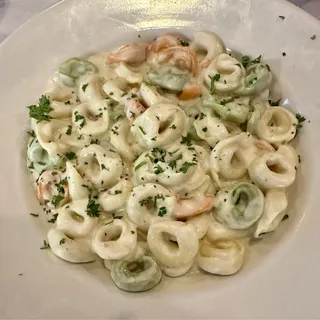 Tortellini Alfredo