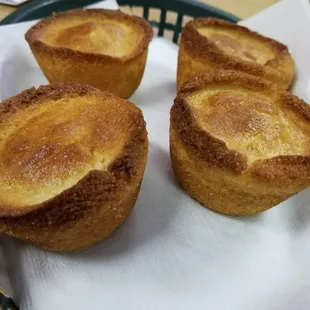 Corn bread muffins
