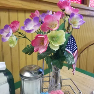 Table flowers