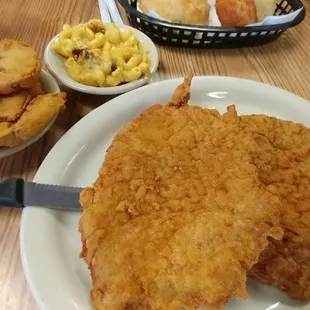 Pork chops, fried squash, mac n cheese