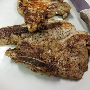 Grilled pork chops