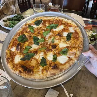 Margarita pizza