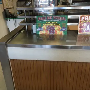 Game day special goergos dies not honor