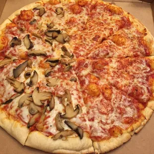 Average Large Pizza -1/2 Mushroom