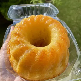 Golden Rum Mini Bundt