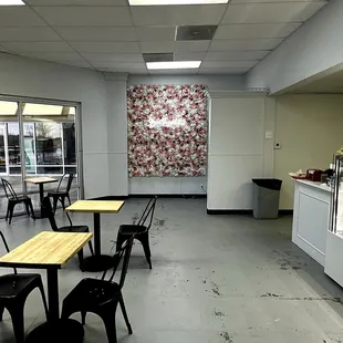 Dining Area with &quot;You&apos;re the Sweetest&quot;