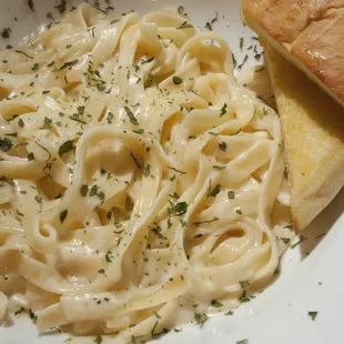 Fettuccini Alfredo