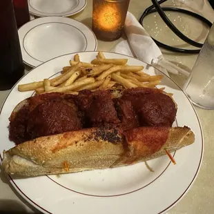 Meatball Sub w. Fries