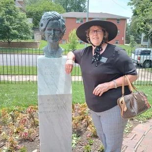 Bust of First Lady Betty Ford.