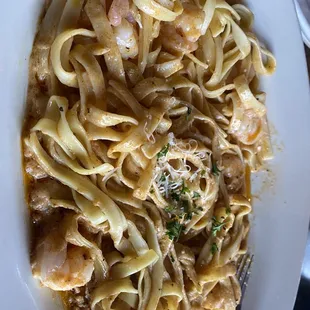 The spicy shrimp Alfredo should be on everybody's list to eat there