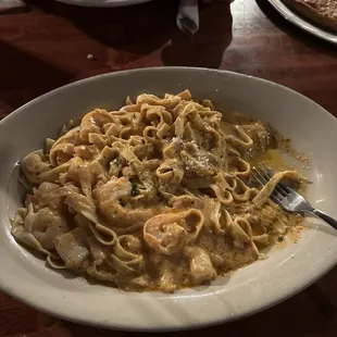 Spicy Shrimp Alfredo