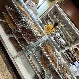 interior, donuts