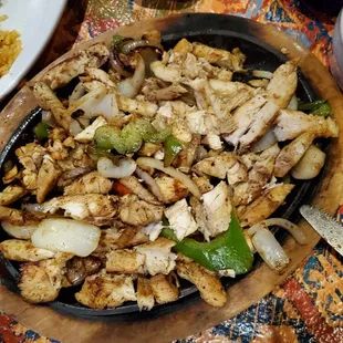 My plate of chicken fajitas was overflowing!