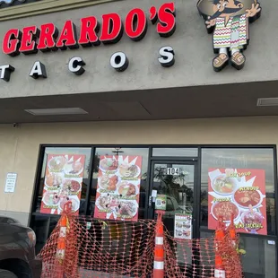 I'm not sure if they are closed because this was what I saw when I went yesterday. Nobody was there.