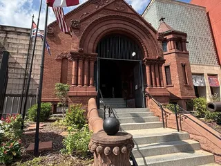 Confederate Memorial Hall Museum