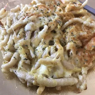 Kaesespaetzle with Small Salad