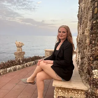 Chelsea D.