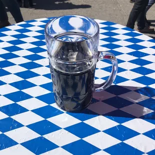 Warsteiner Dunkel Bier