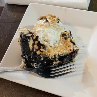 Peanut butter pie